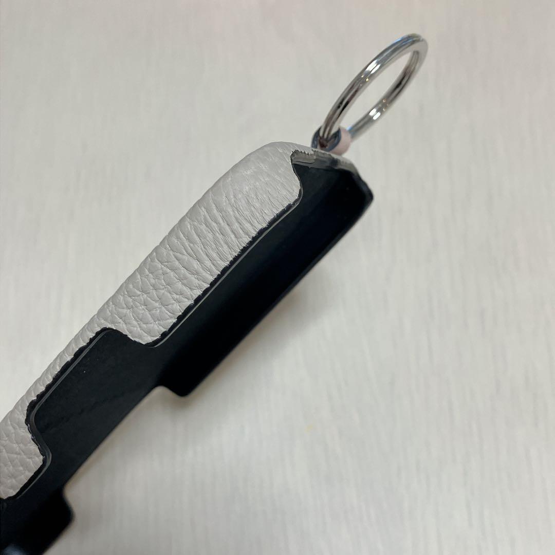 BONAVENTURA iPhone16 レザー ハンドル付き グレージュ