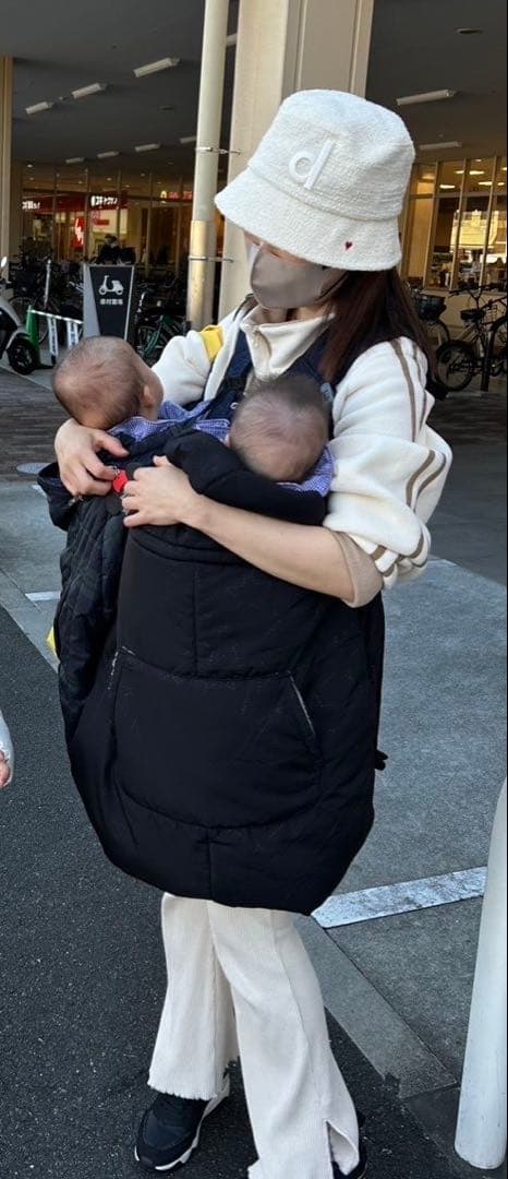 ウィーゴツインネイビー 抱っこひも 双子用weego twin