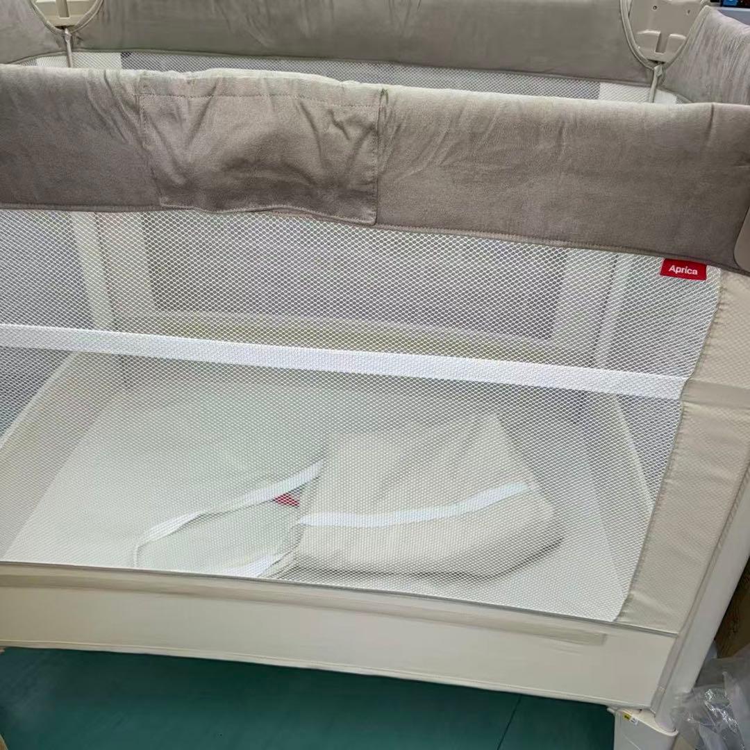 Aprica　ココネルエアープラス　アップリカ　ベビーベッド　折りたたみ