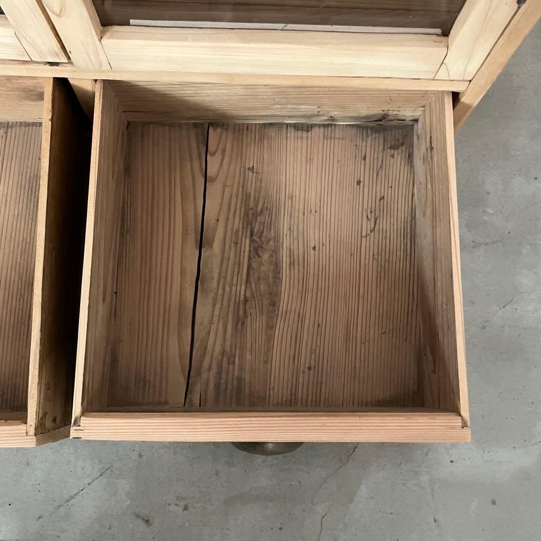 レトロ　アンティーク　古家具　古道具　剥離家具　ストリップド　ガラス棚　シェルフ