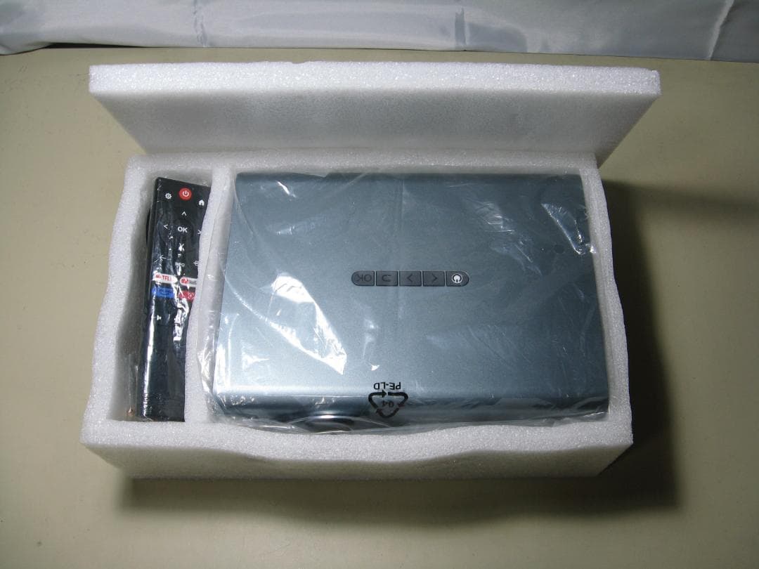 OWNKNEW GC357新型 プロジェクター