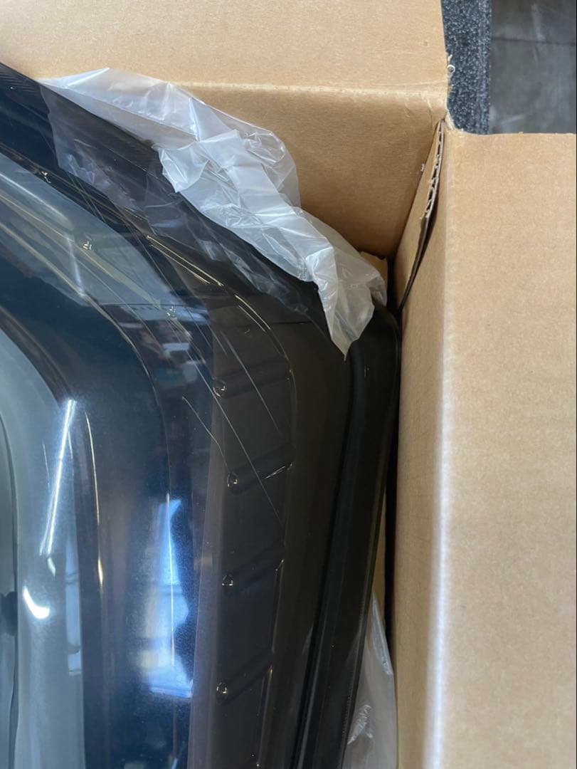 最終値下げ‼️VALENTI ジュエルLEDテールランプ スモーク 2個セット