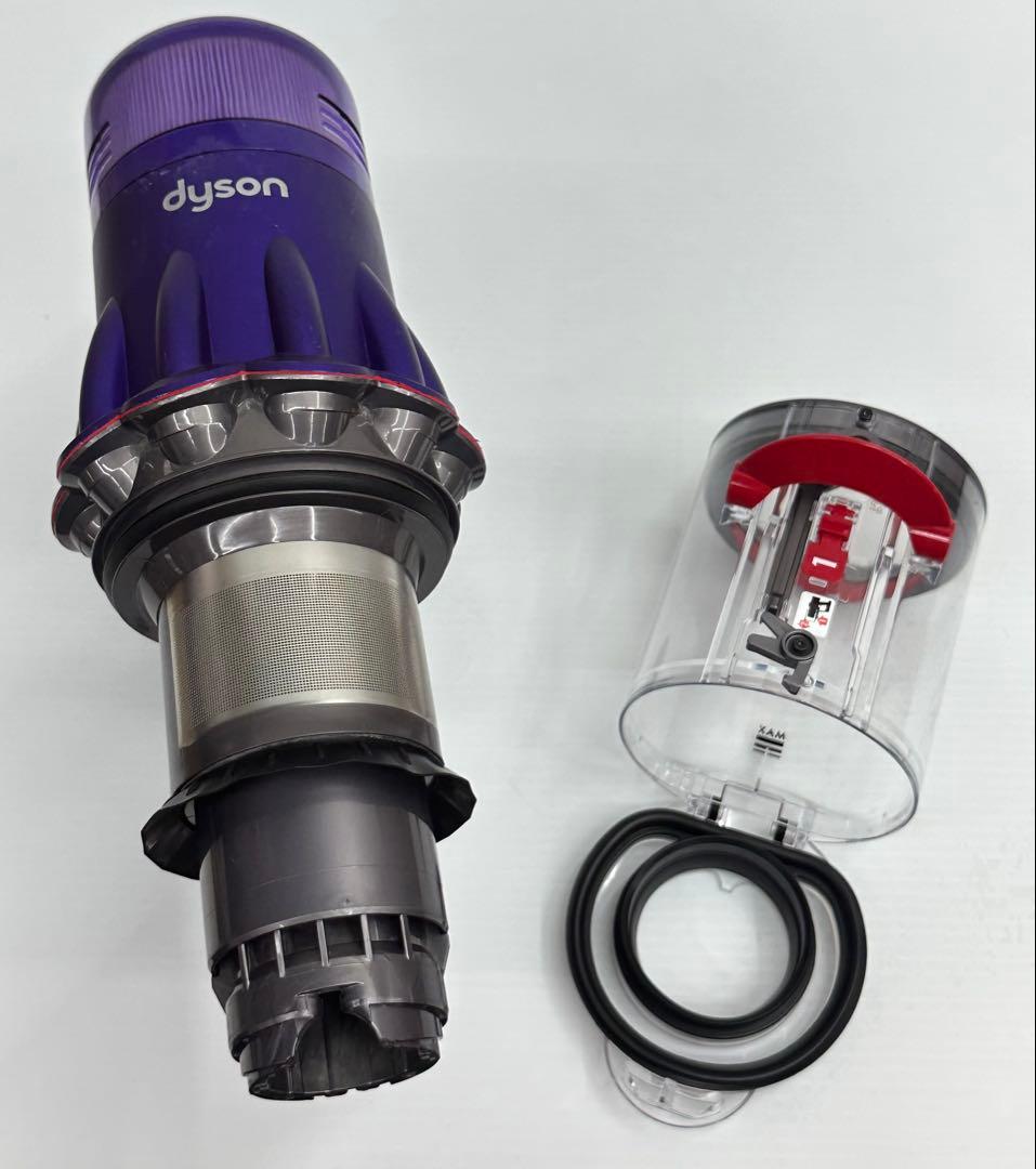 ダイソン　掃除機　デジタルスリムV8 SV18 本体　純正バッテリー付き　美品