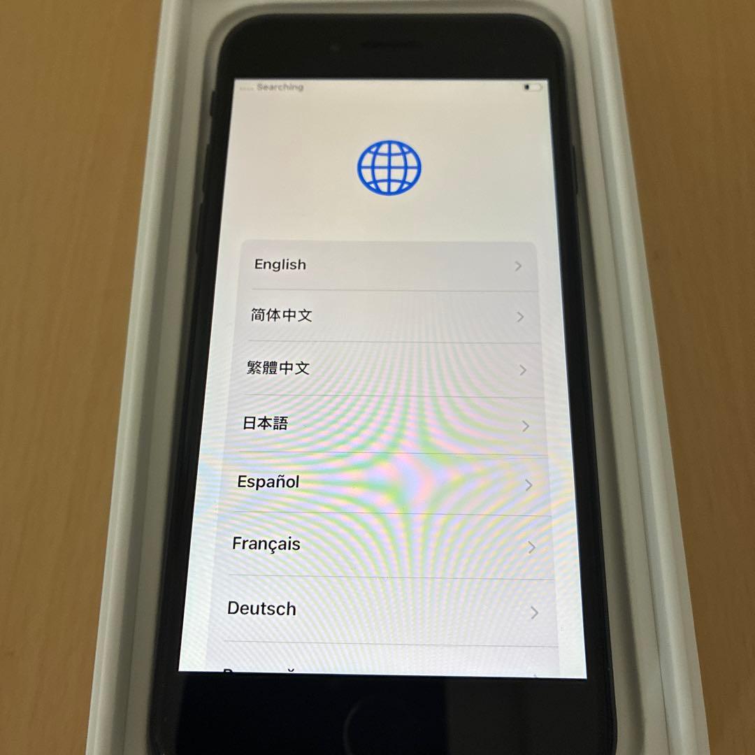 iPhone SE 第3世代　64GB