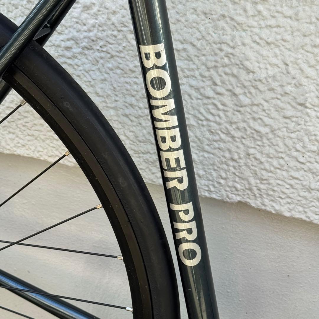 BOMBER PRO フレームセット　ステム、前後ホイール、サドル、シートポスト