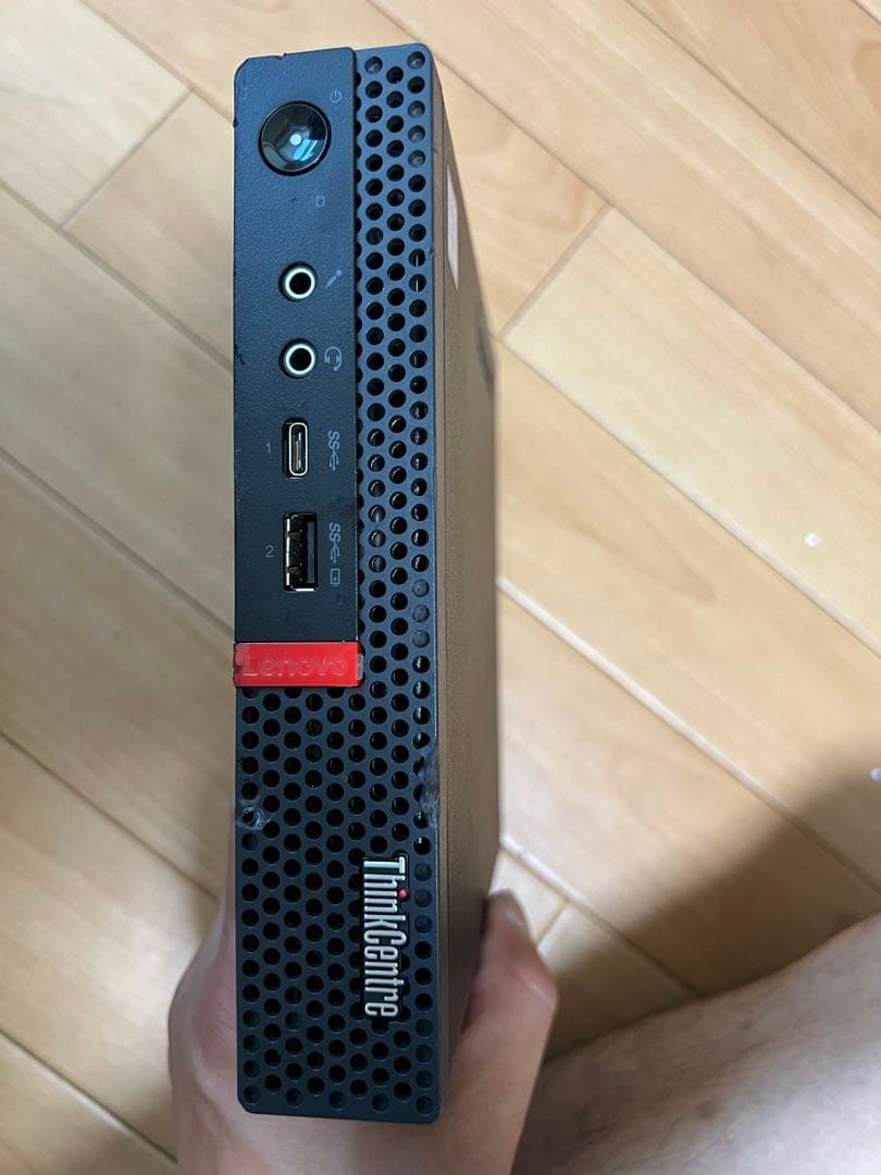 Lenovo ThinkCentre M720q ミニPC