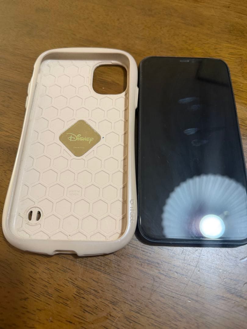 S*）様 iPhone11 128GB