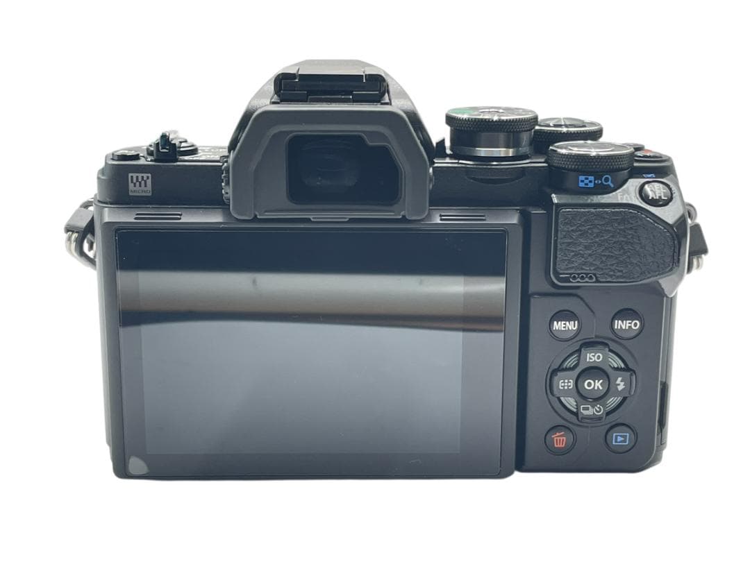 美品/シャッター回数737回 オリンパス E-M10 MarkⅢ レンズキット
