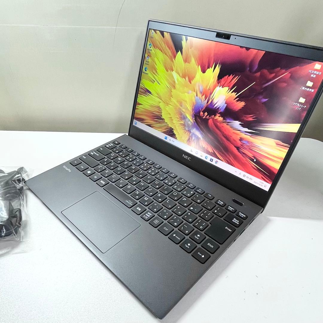【極美品】VersaPro VKV18/G-9 16GB i7 2021年