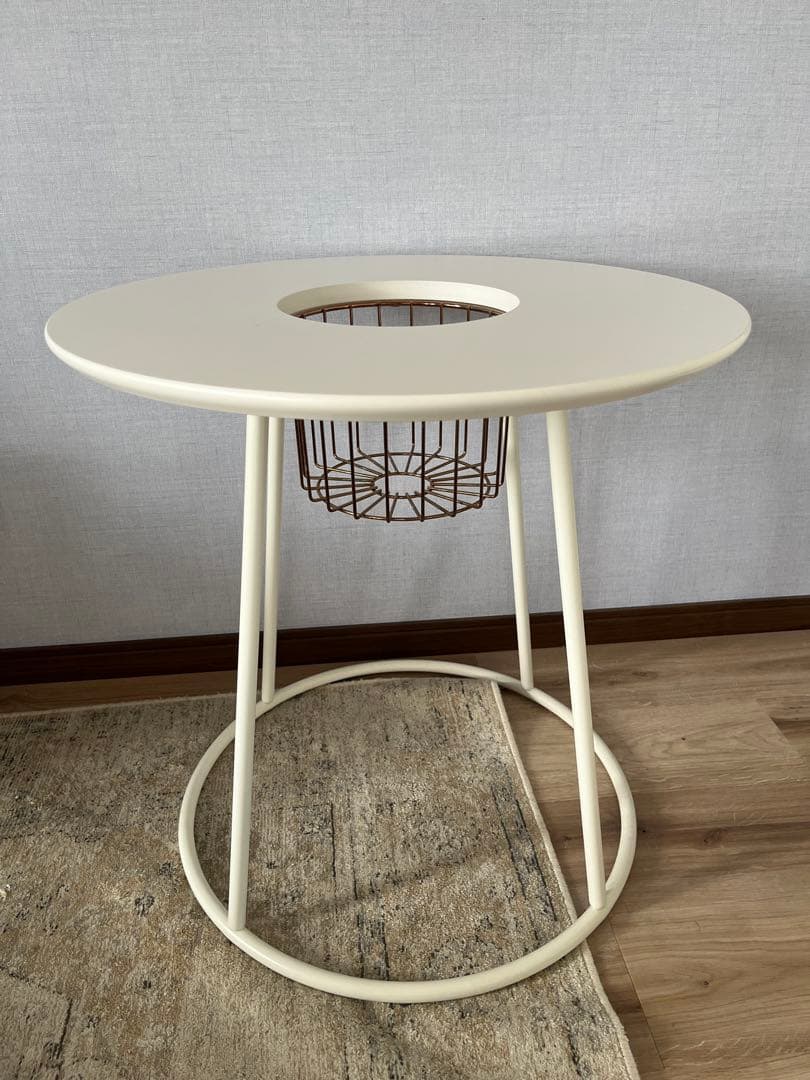 【値下げ中】KANADEMONO 「暮らし」×「グリーン」　サイドテーブル白