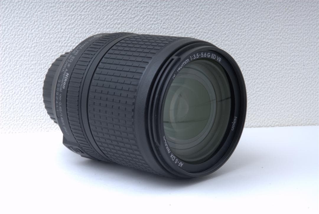 【 美品】Nikon ニコン D7200 Nikon DX 18-140mm