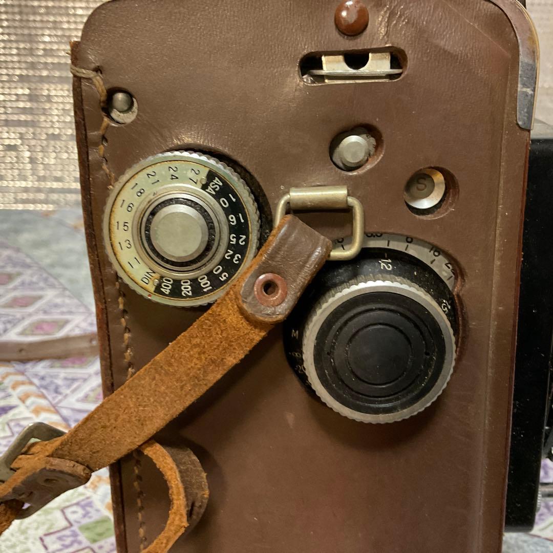 レトロカメラ　ヤシカ　FLEX。