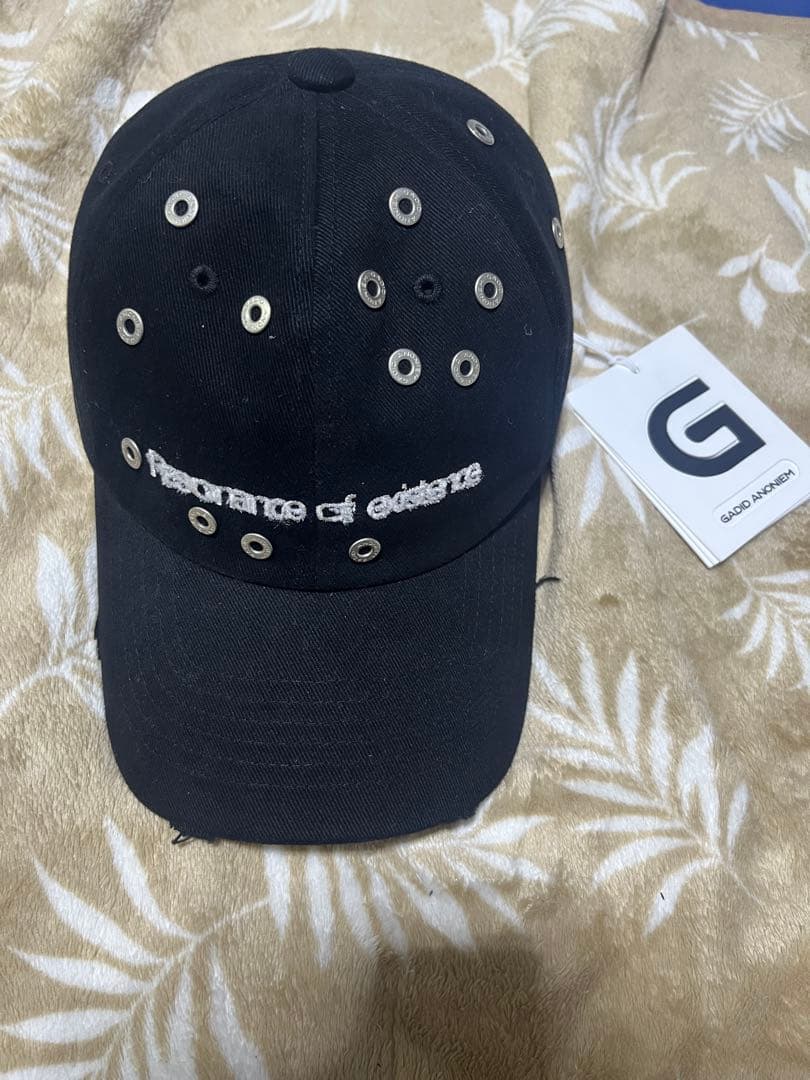 gadid anoniem キャップ　KIPP BLACK