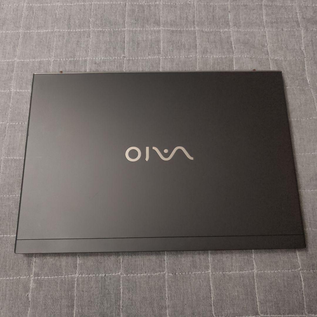 日本製 高級感 VAIO 美品 超軽量 驚速12世代i7 16GB 512GB