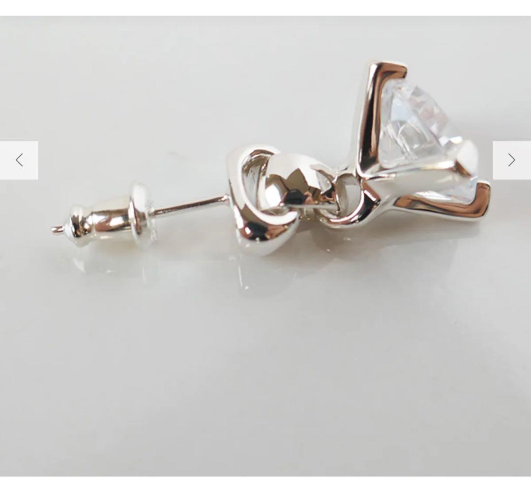 e.m. 片耳　ピアス