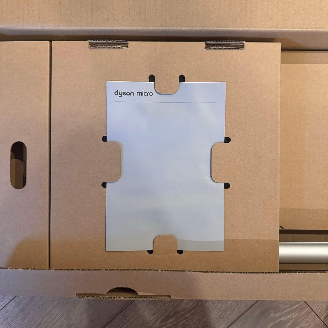 新品・未使用　ダイソン掃除機　(SV33 FF PL)