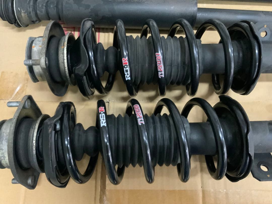 LA600S. FR純正ダンパー＆RSR（Ti2000）ハーフダウンサス