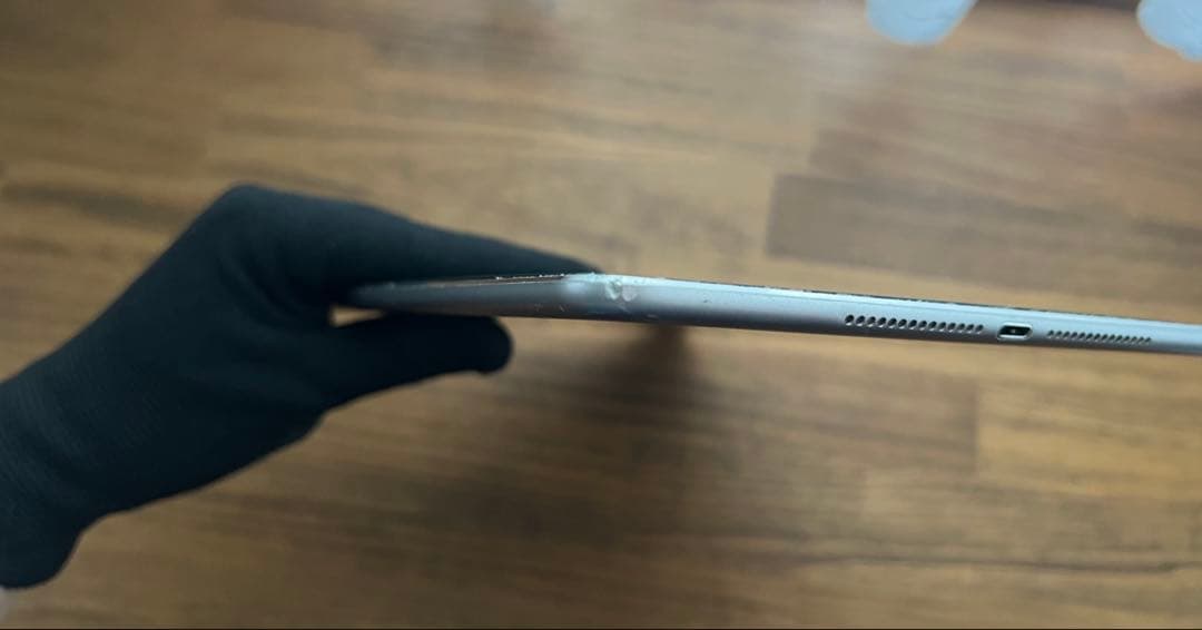 [しんちゃん]2台セット iPad air2 16G+iPad mini5