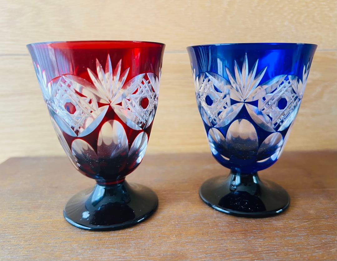 【美品・ペア】薩摩切子 グラス 赤青2客セット／伝統工芸品／共箱なし／被せガラス