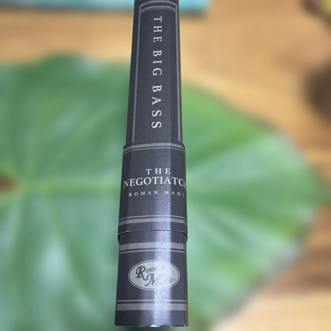 ROMAN MADE THE NEGOTIATOR 限定カラー　新品未使用