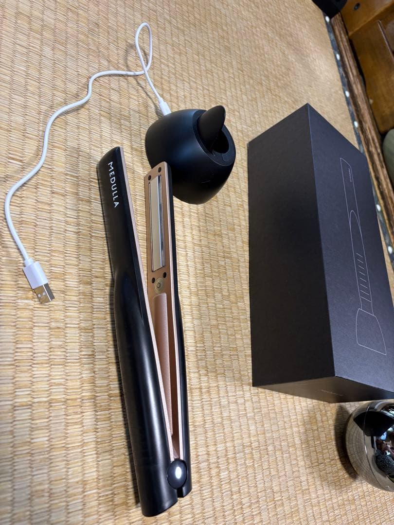 MEDULLA 超音波ヘアアイロン、キャビアヘアマスク、ヘアオイルのセット