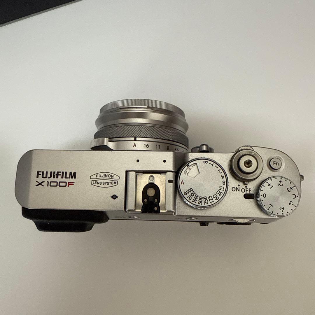 Fujifilm X100F おまけ付き