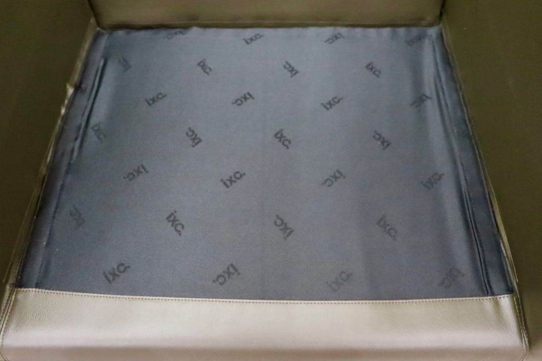 GMHK689B○cassina ixc / カッシーナイクスシー ピエロ・