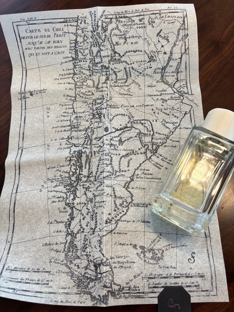 フエギア フンボルト 香水　60ml程度