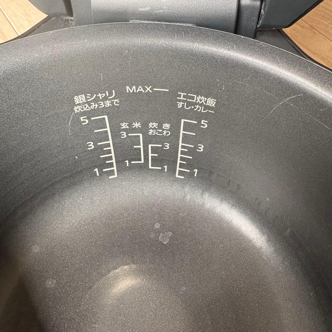 Panasonic IH圧力炊飯器 SR-NA102 ブラック　訳あり