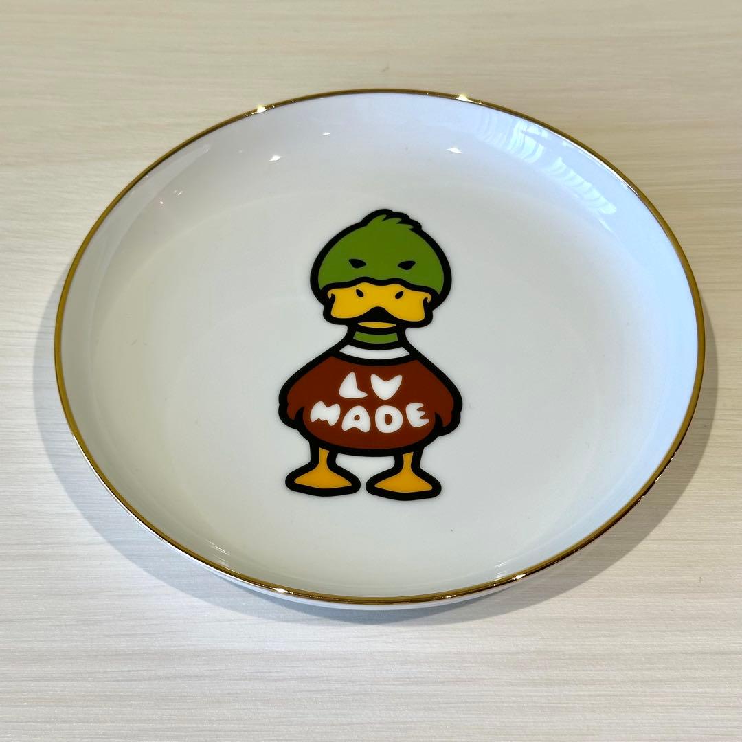 【新品/未使用】ルイ・ヴィトン NIGOコラボ アシェット4 GI0729