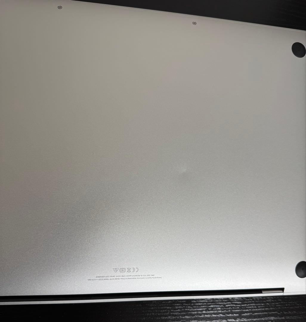 MacBookPro i9 32GB 1TB 充放電56回 バッテリー85%