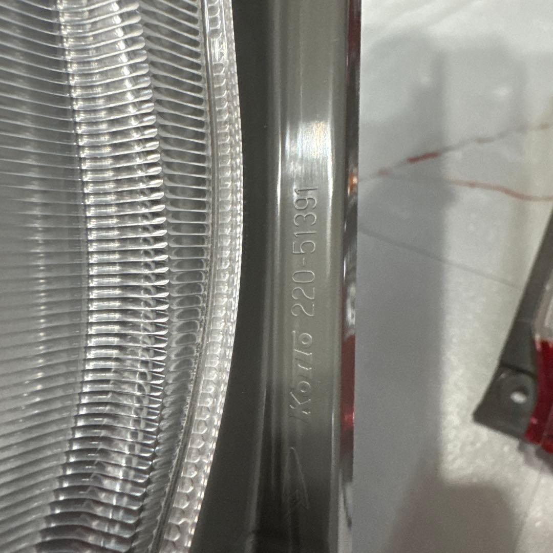 LA600S タント テールランプ 左右セット