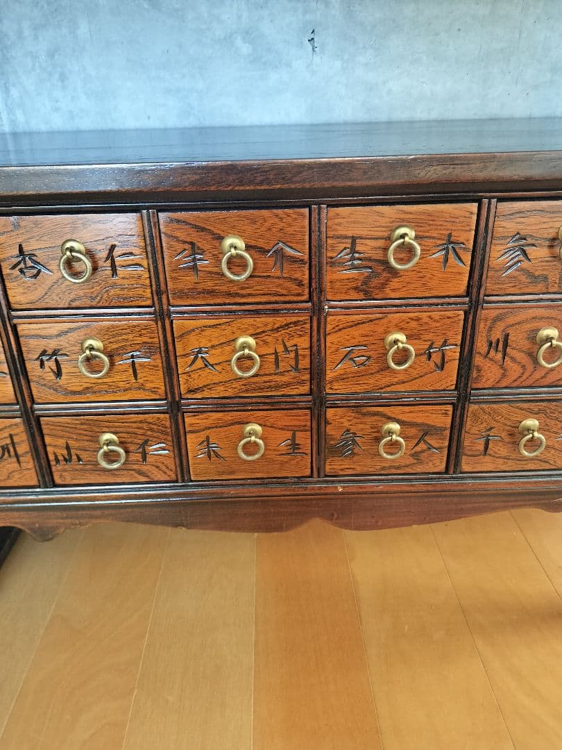 李朝家具 薬箪笥 百味箪笥 百目箪笥 18杯 W800×D300×H400mm