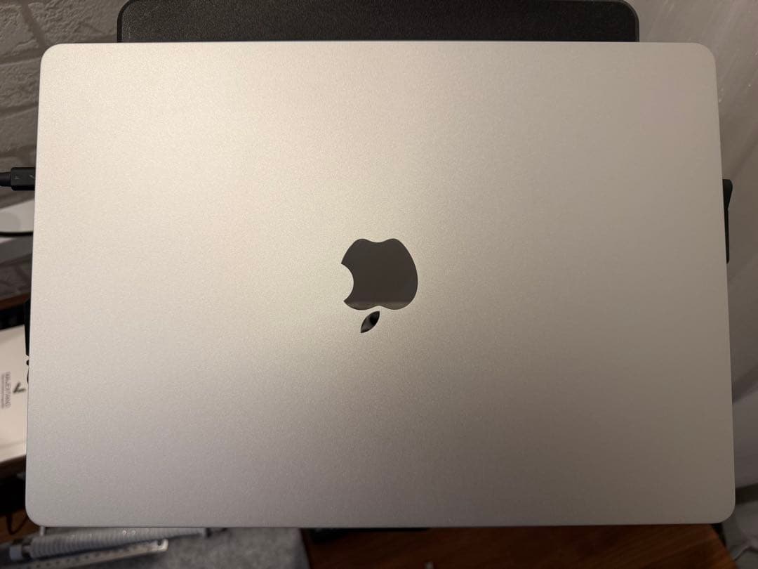 MacBookAir 15インチ M2チップ 美品