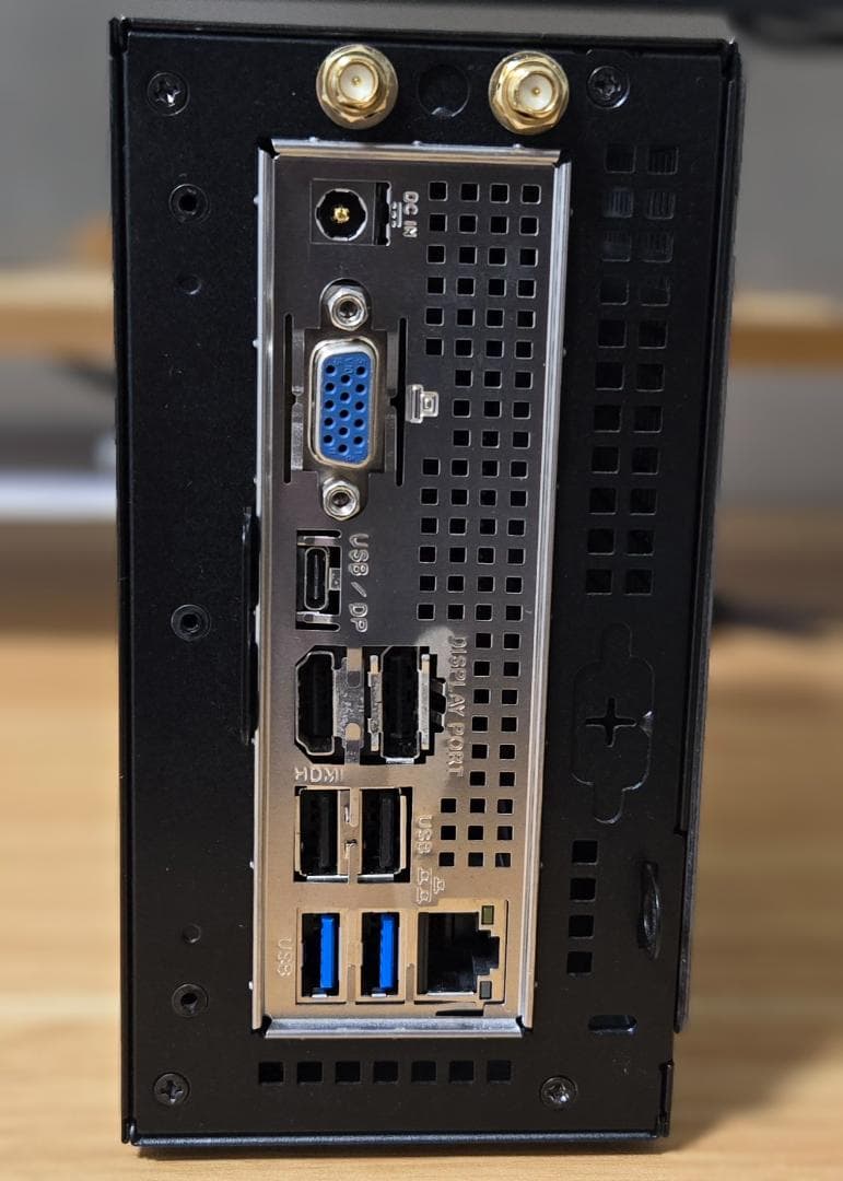 ミニPC DeskMini B660 i5-13500T/16GB/SSD1TB