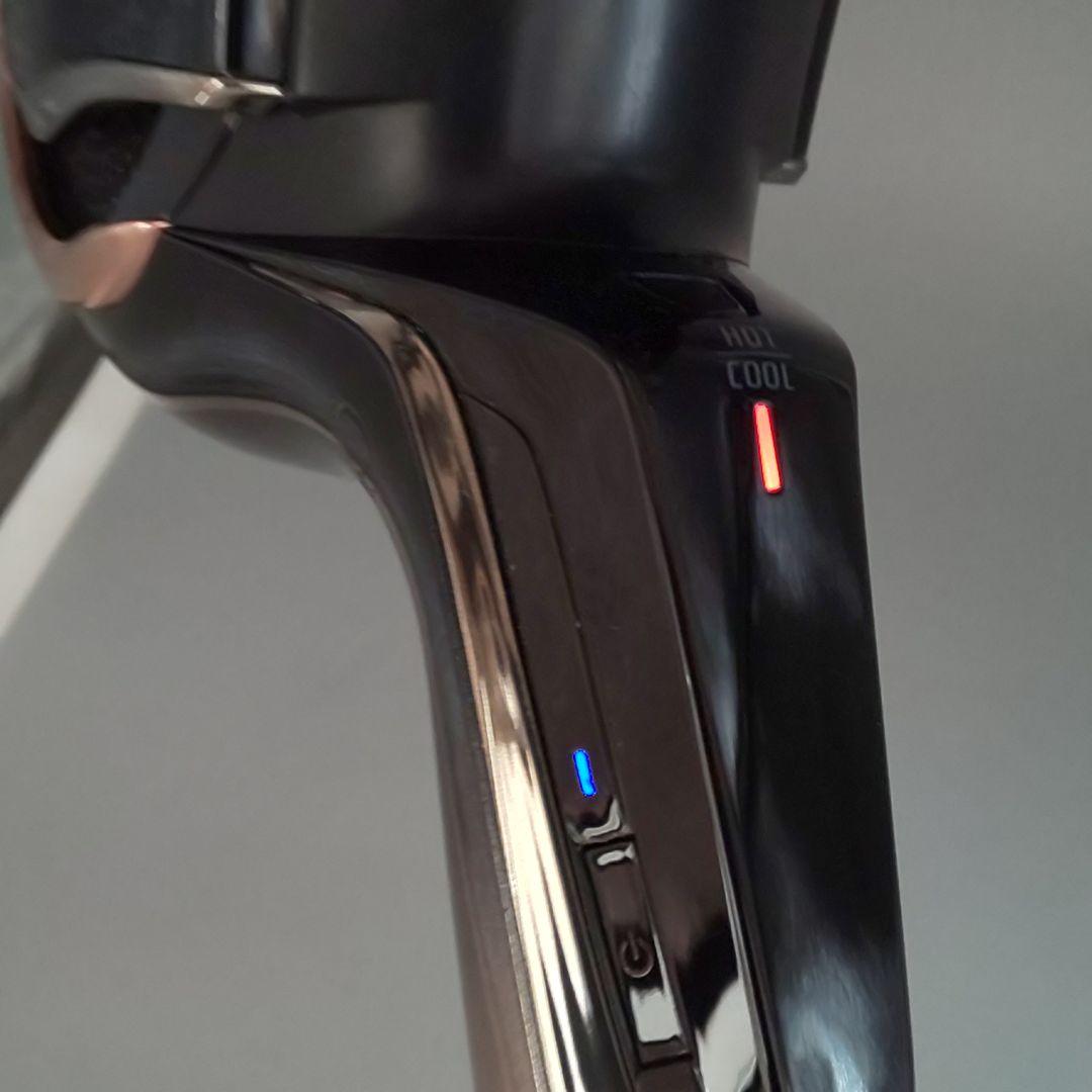 ヘアビューザー レプロナイザー 4D plus《風量新品同様・正規品》23