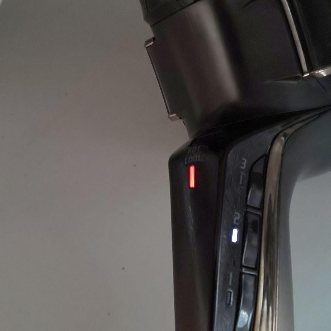 ヘアビューザー レプロナイザー 4D plus《風量新品同様・正規品》23