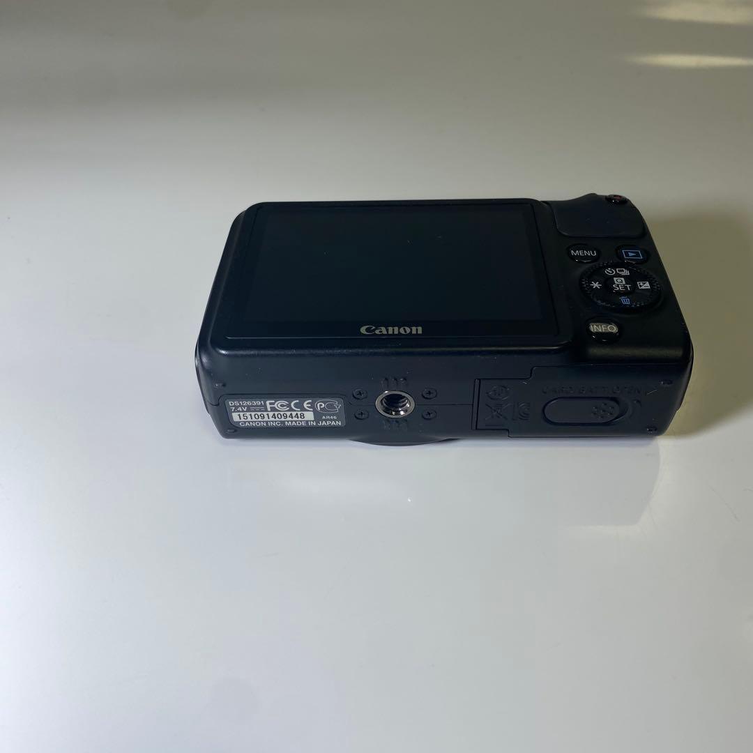 美品✨　Canon EOS M カメラ　ボディ　ブラック　説明書付き