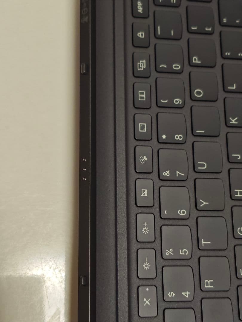 Lenovo Xiaoxin Pad Pro 12.7 2023 純正キーボード