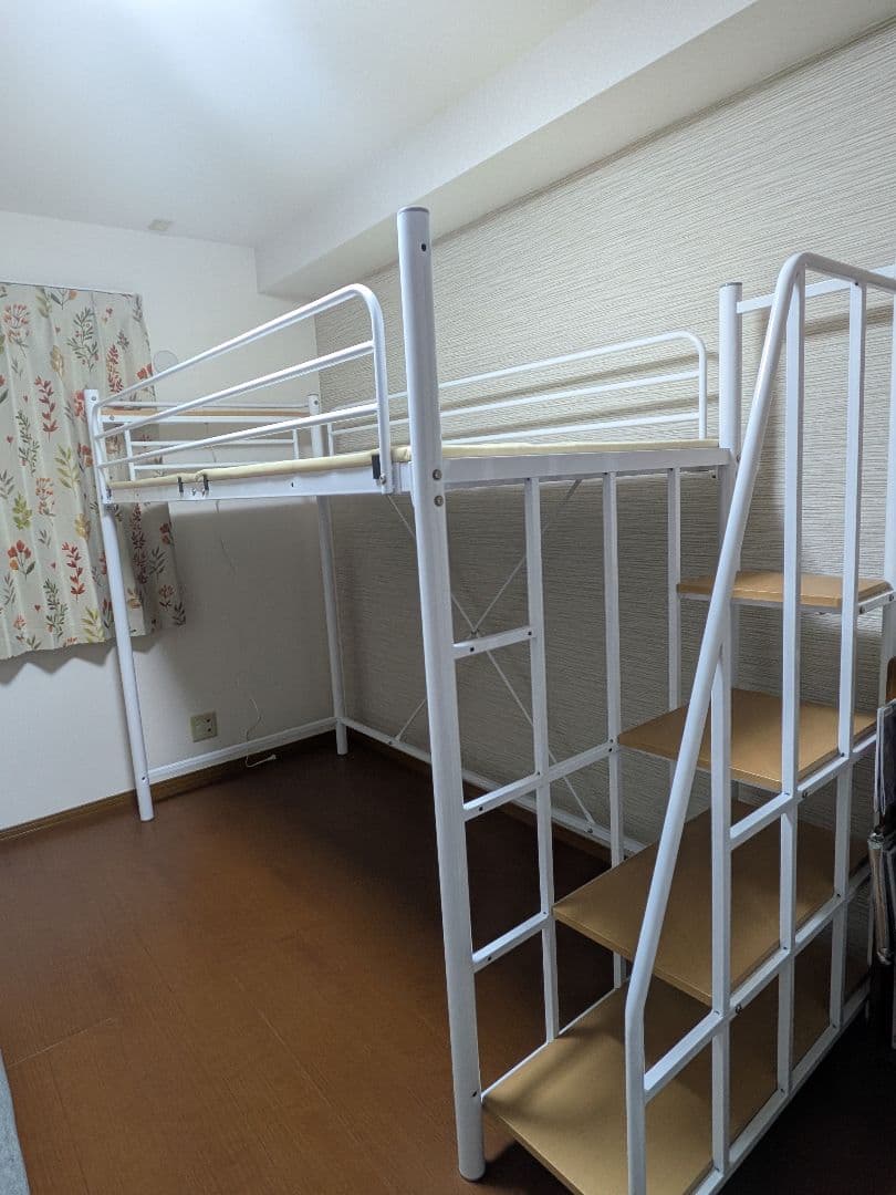 【直接引取限定】ロフトベッド　階段付　ホワイト　耐荷重90kg