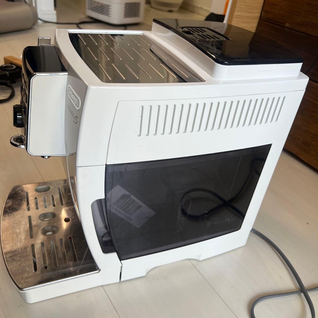 De'Longhi（デロンギ）マグニフィカS　ECAM23120BN