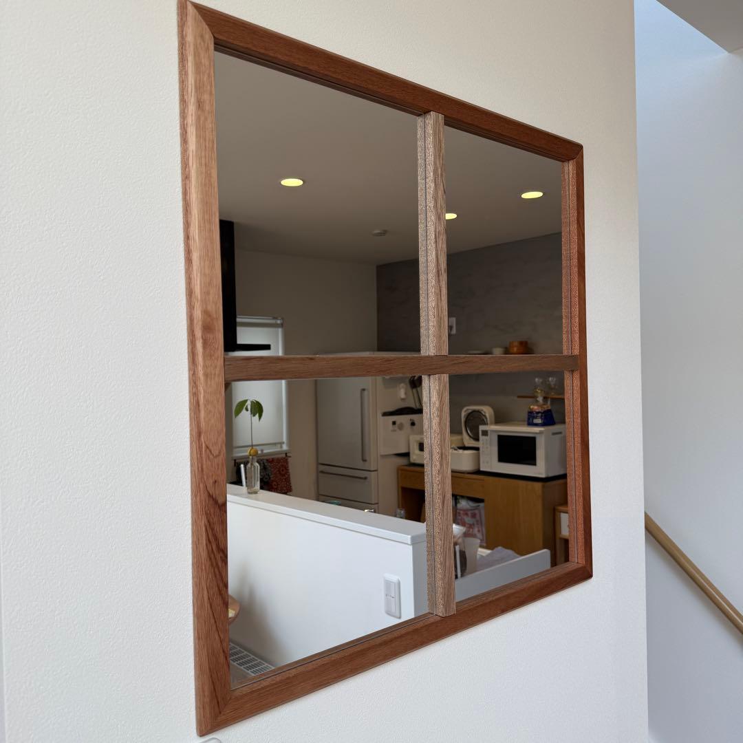 貼り付けミラー用フレーム/ブロドロン