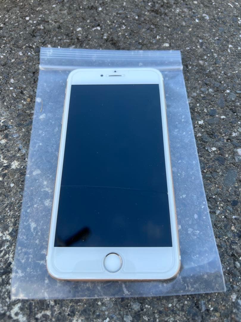 iPhone6S Plus 64GB バッテリー新品　simフリー