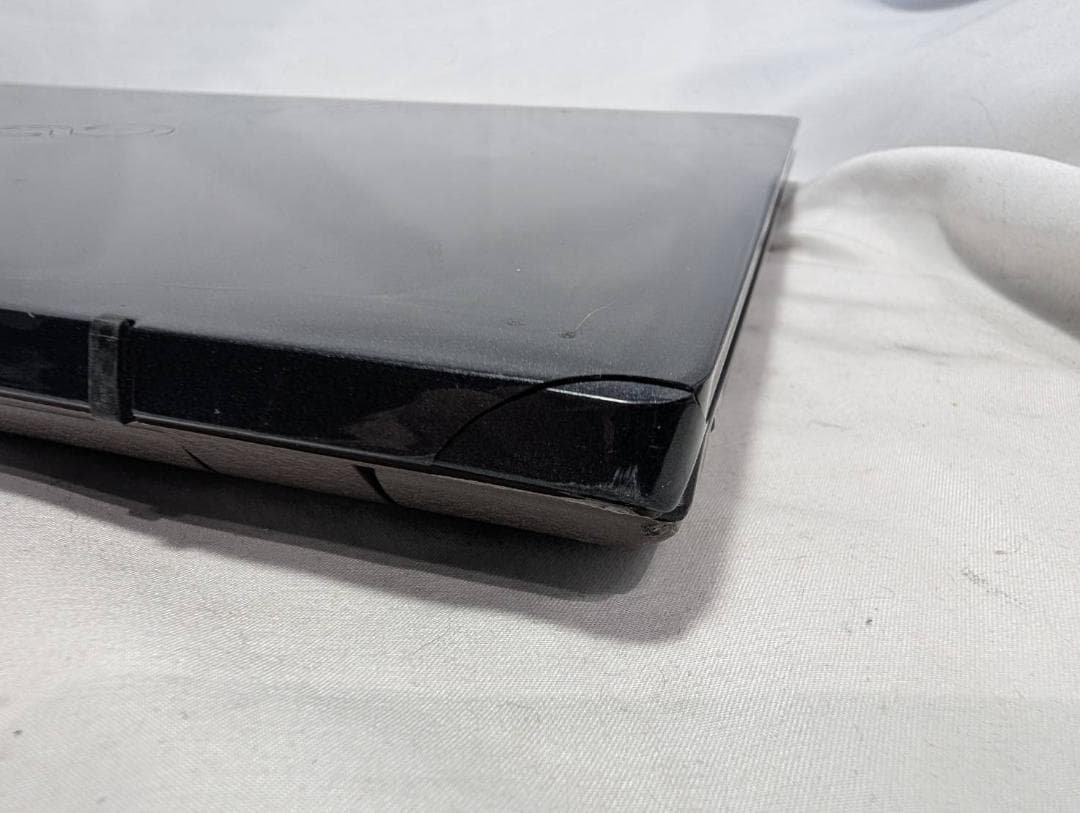 富士通 AH53/B3 第8世代 i7/8GB/SSD256GB/Win11