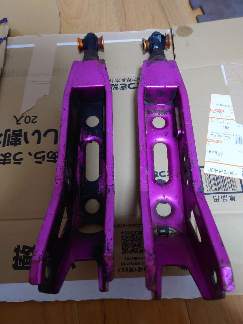 T-DEMANDO・リアロアアーム