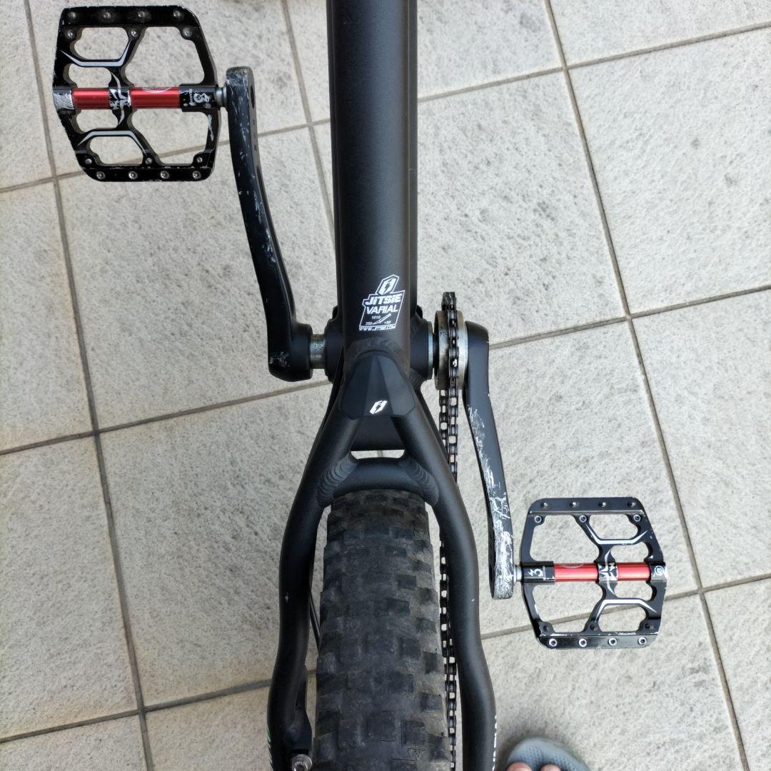 自転車本体 JITSIE VARIAL20