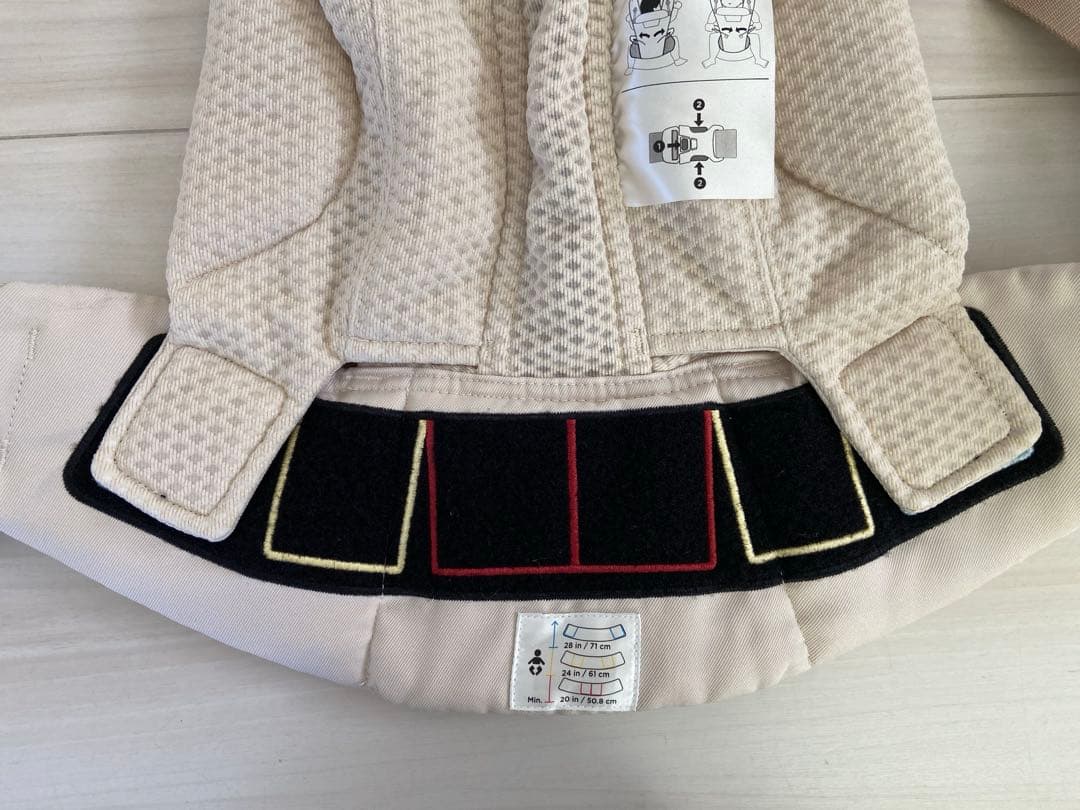 【美品】エルゴベビー オムニブリーズ ナチュラルベージュ　カバー付き