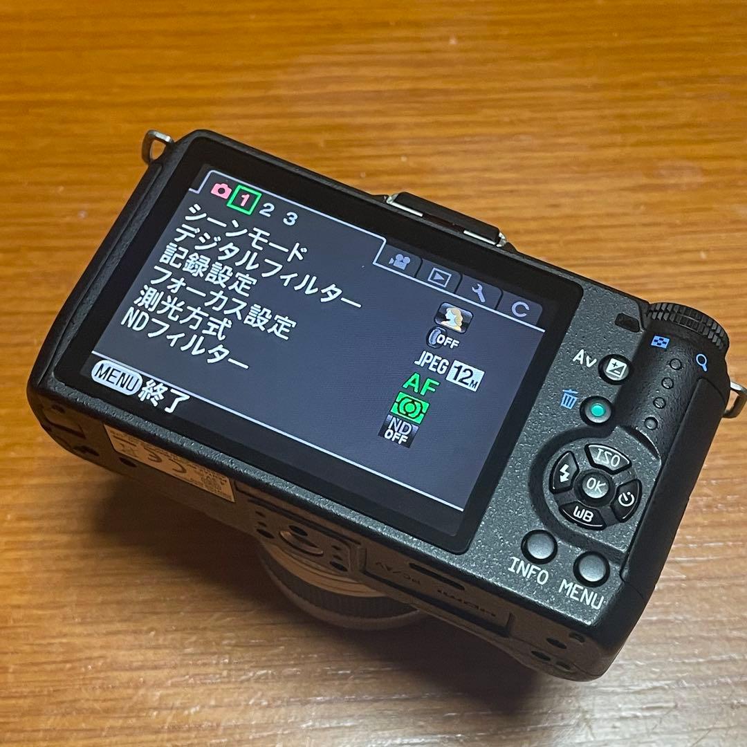 ペンタックス PENTAX Q10 ブラック 02ズームレンズキット おまけ付