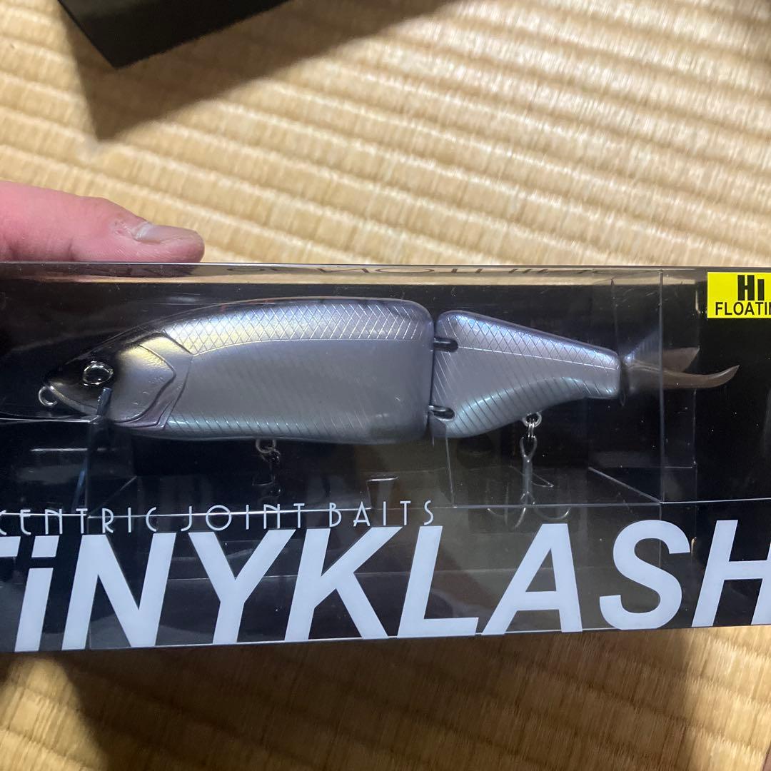 タイニークラッシュ　バックラッシュグッズ