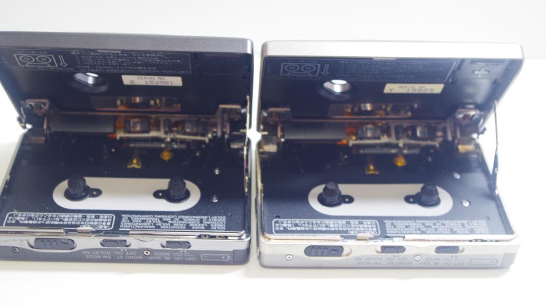 B0660 SONY WM-FX909 ウォークマン (2セット)